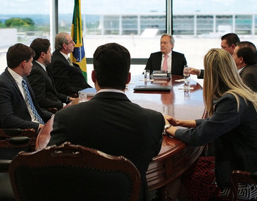 Em reunião aberta, Lewandowski alerta Cunha sobre estratégia ‘intempestiva’