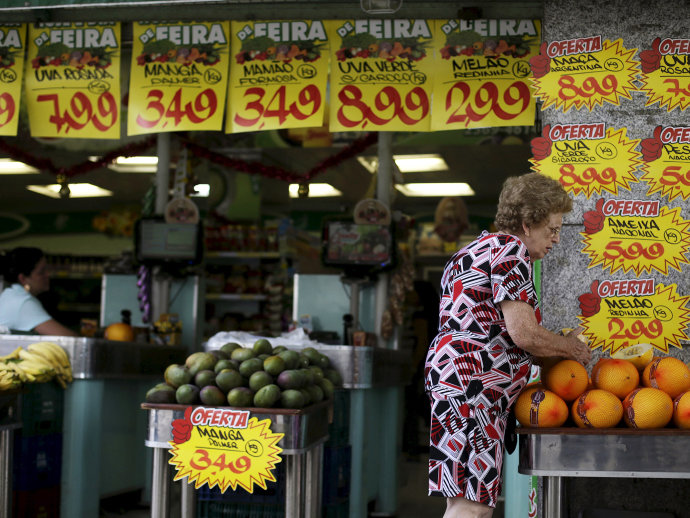 Inflação termina 2015 em 10,67%, a maior desde 2002