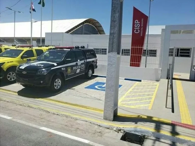 Golpe do falso PIX: Mulher é presa por fraude em farmácia de Marechal Deodoro; prejuízo ultrapassa R$ 6 mil