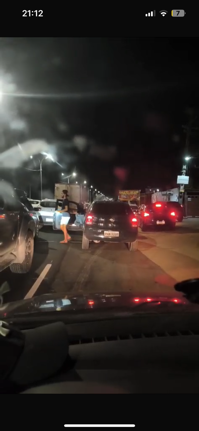 Moradores protestam contra falta de água na Barra Nova
