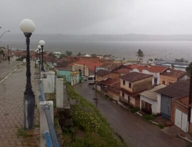 Alagoas fica em alerta amarelo com previsão de chuvas fortes até terça-feira (31)