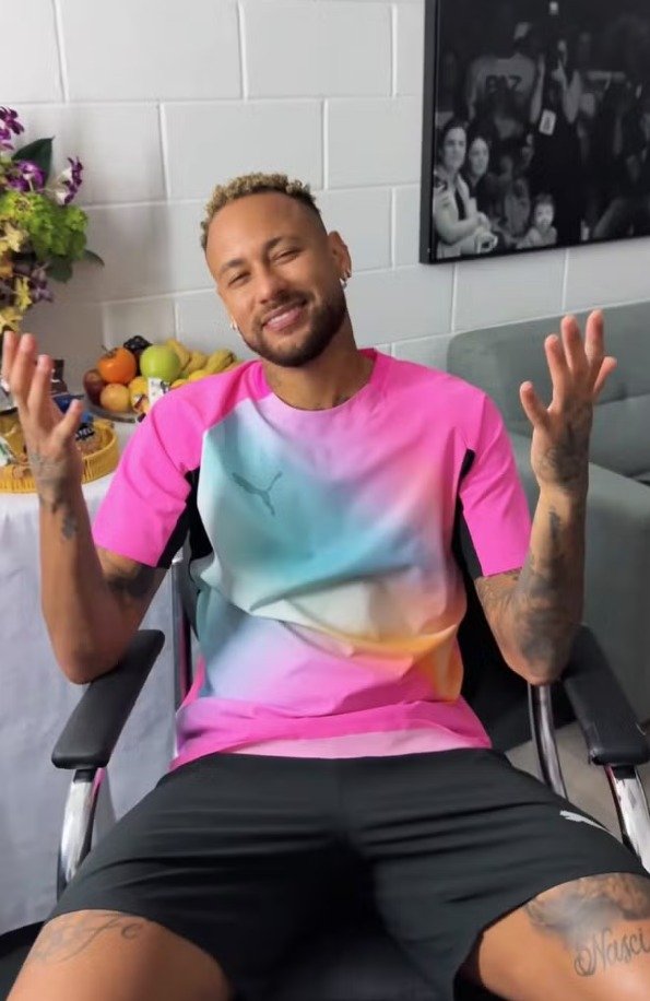 Neymar fatura R$ 30 milhões em 50 minutos após convocação para Copa do Mundo
