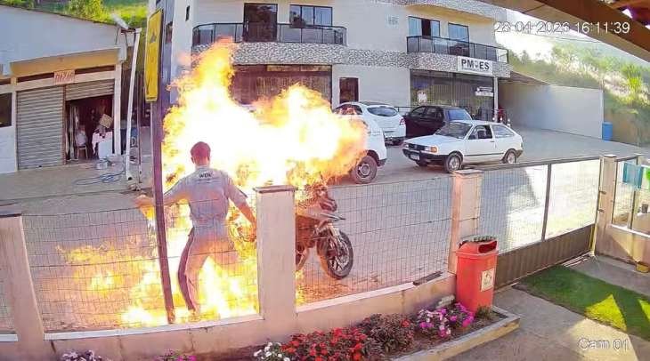 Morre mulher que foi queimada pelo próprio filho ao atear fogo em moto